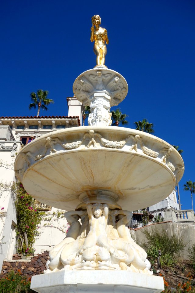 Gilded fountain (Hearst Castle) - DSC06558