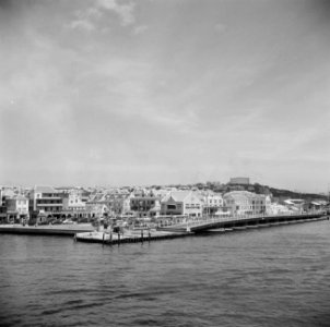 Gezicht op de Handelskade in Punda vanaf Otrabanda in Willemstad op Curaçao, Bestanddeelnr 252-7190
