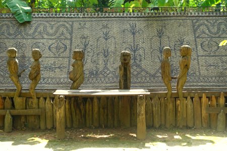 Giarai Tomb, view 2 - Vietnam Museum of Ethnology - Hanoi, Vietnam - DSC03422