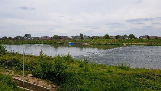 Geulle aan de Maas-Uikhoven-pontje (4)