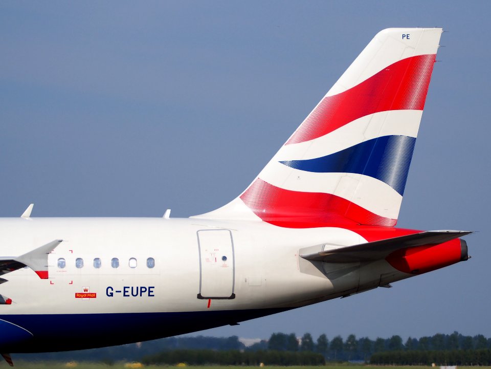 G-EUPE British Airways Airbus A319-131 - cn 1193 taxiing, 25august2013 pic-3