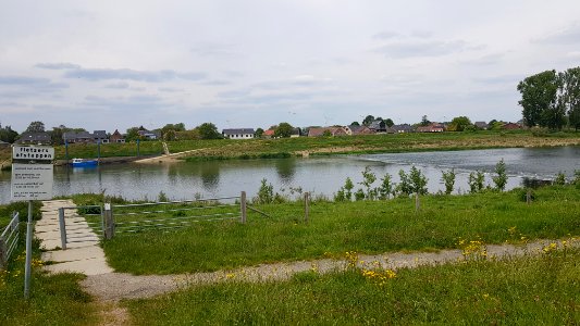Geulle aan de Maas-Uikhoven-pontje (2)