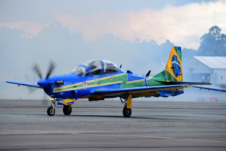 Takeoff aviation blue smoke