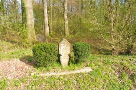 Geseke - Gedenkstein Verner Straße- 1