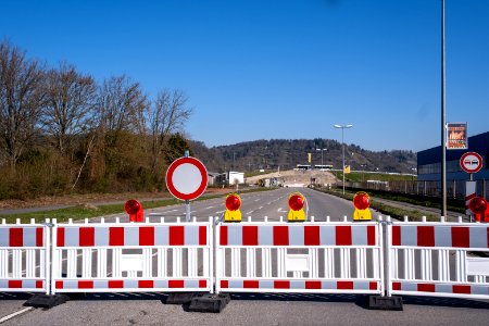 Gesperrte Straße in Weilheim in Tübingen