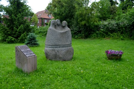 Gernsheim, Europa-Garten, Vertriebenendenkmal
