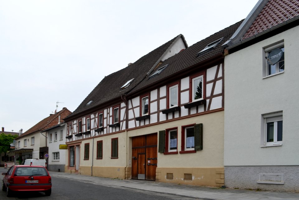 Gernsheim, Heiligenstraße 7