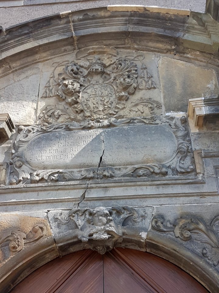Geseke - Maria-Hilf-Kapelle - Inschrift Portal