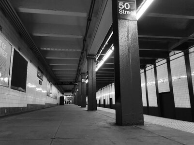 Platform subway platform new york city