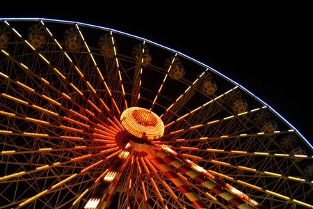 Ferris wheel amusement