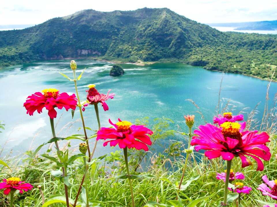 Philippines luzon lake taal