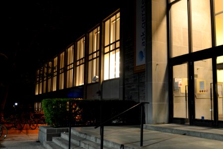 GersteinScienceInformationCentre2