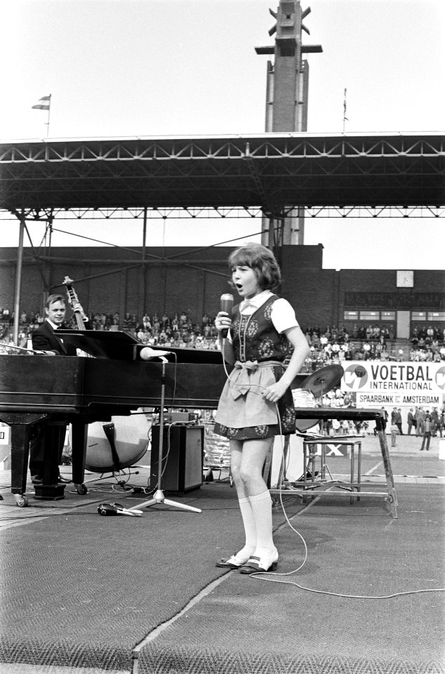 Gert en Hermien Timmerman show in Olympisch Stadion, Amsterdam Wilma, Bestanddeelnr 922-4563