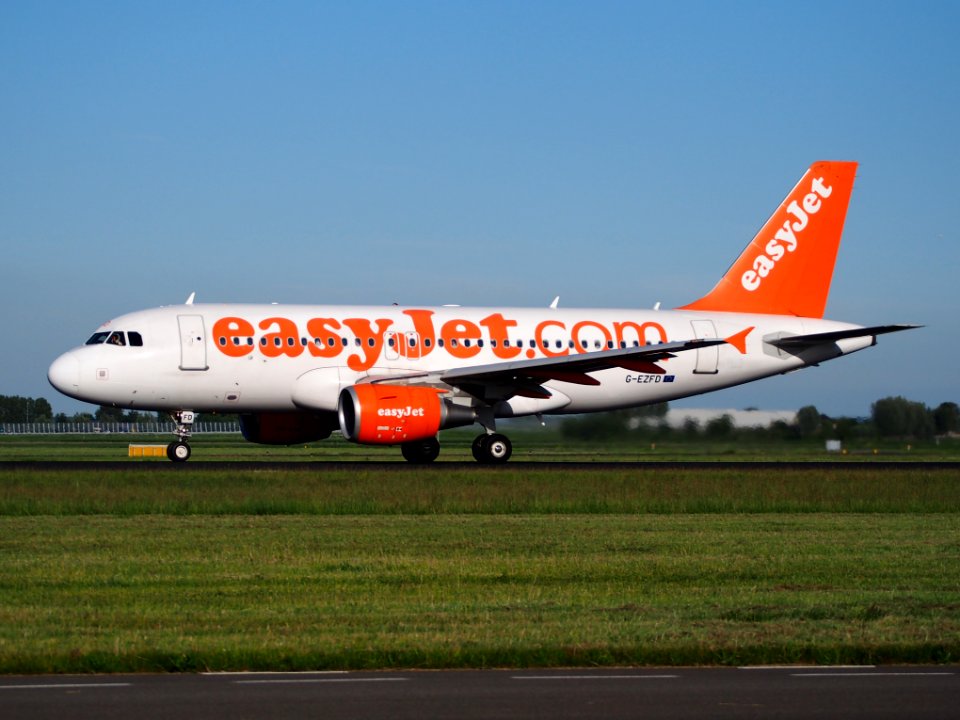 G-EZFD easyJet Airbus A319-111 takeoff from Schiphol (AMS - EHAM), The Netherlands, 11june2014, pic-2