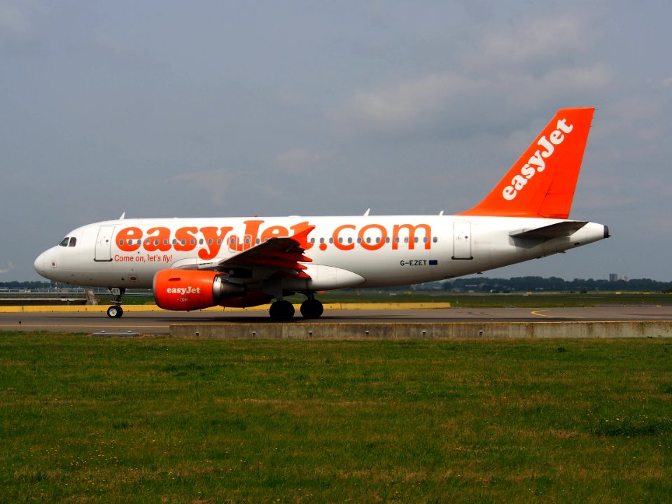 G-EZET easyJet Airbus A319-111 - cn 2271 pic4