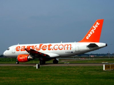G-EZFG easyJet Airbus A319-111 - cn 3845 pic4