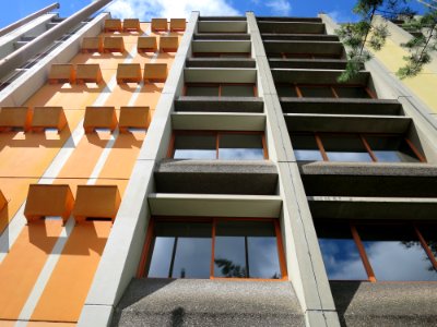 Gewerbeschulhaus Unterstrass Detailhandel 01