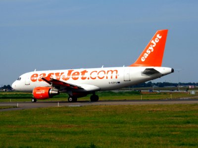 G-EZFS easyJet Airbus A319-111 - cn 4129 pic6