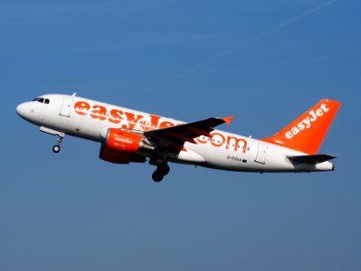 G-EZAX easyJet Airbus A319-111 - cn 2818 takeoff from Schiphol (AMS - EHAM), The Netherlands, 17may2014, pic-2