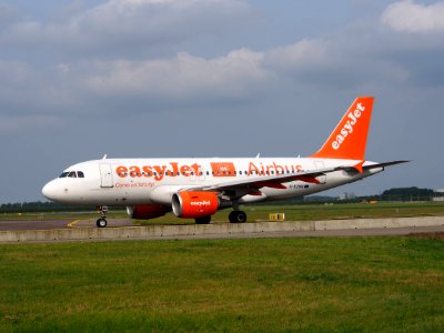 G-EZBR easyJet Airbus A319-111 - cn 3088 pic3