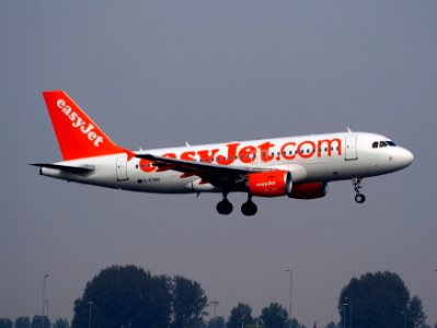 G-EZBD landing at Schiphol (AMS - EHAM), The Netherlands, pic1