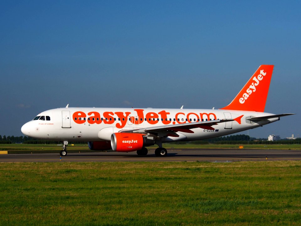 G-EZGA easyJet Airbus A319-111 - cn 4427 pic4