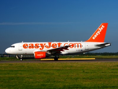 G-EZGI easyJet Airbus A319-111 - cn 4693 pic5