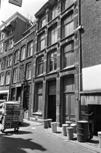 Gevel Warmoesstraat nummer 10, Bestanddeelnr 920-4547