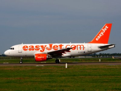 G-EZDY easyJet Airbus A319-111 - cn 3763 pic2
