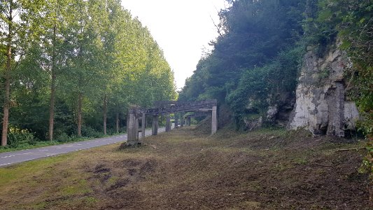 Geulhem-Bronsdaelgroeve-betonnen laadperron (6)