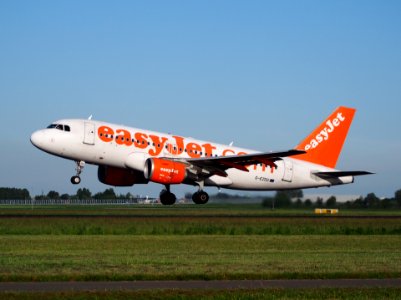 G-EZDU easyJet Airbus A319-111 takeoff from Schiphol (AMS - EHAM), The Netherlands, 11june2014, pic-2