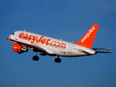 G-EZDU easyJet Airbus A319-111 takeoff from Schiphol (AMS - EHAM), The Netherlands, 11june2014, pic-4