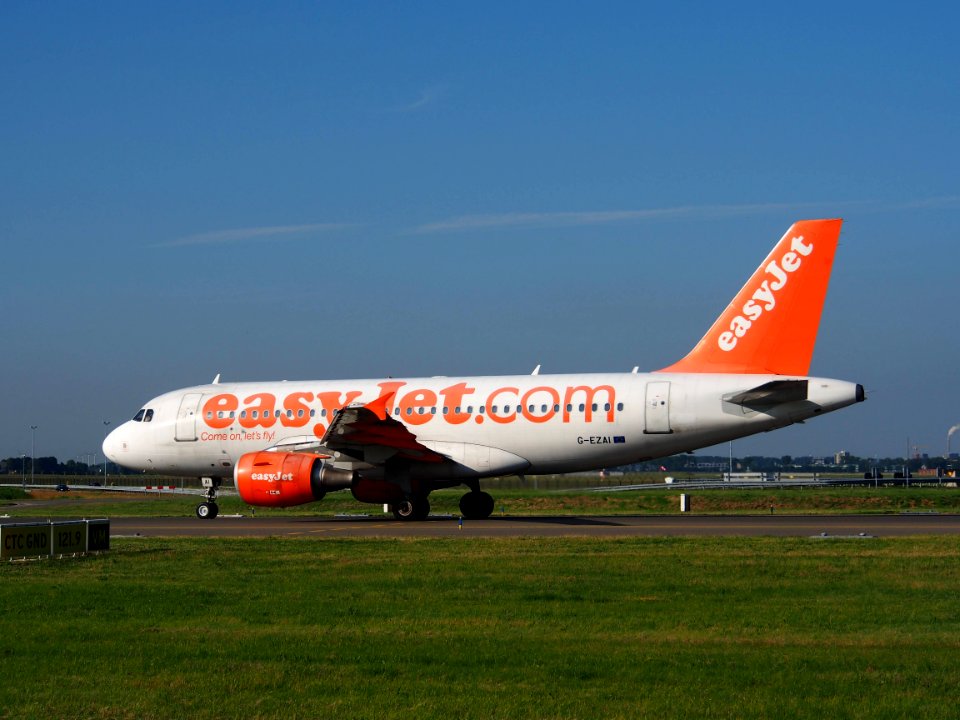 G-EZAI easyJet Airbus A319-111 - cn 2735 pic3