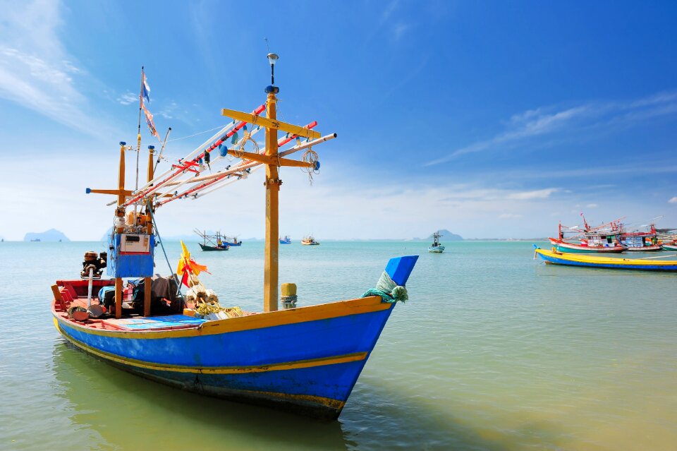 The obvious destination of several tropical seas green white