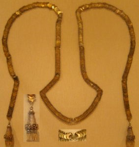 Gold chain from Myanmar (Burma), c. 19th century, Honolulu Academy of Arts