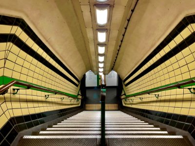 Goodge Street Stairs to Platform level 2021 photo