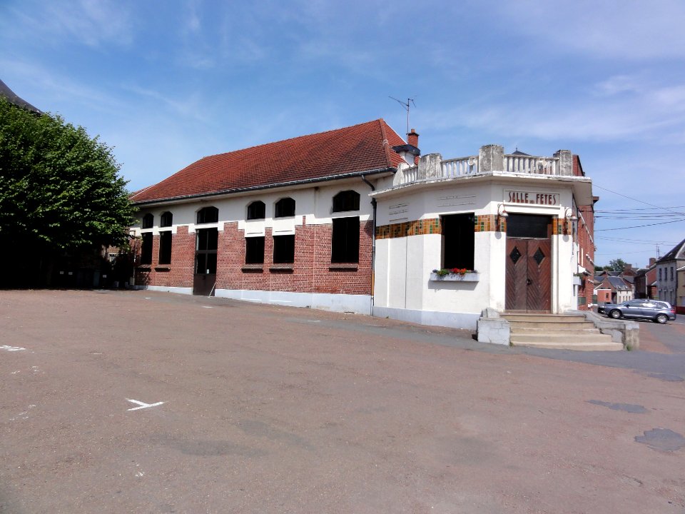 Gommegnies (Nord, Fr) Salle des fêtes