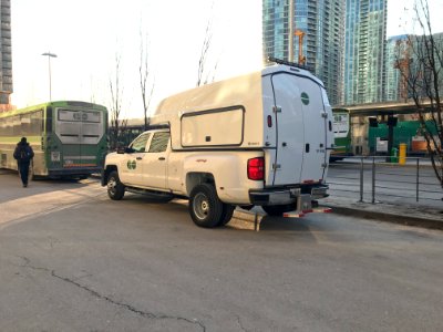 GO Transit pickup with Master 75 Truck Cap