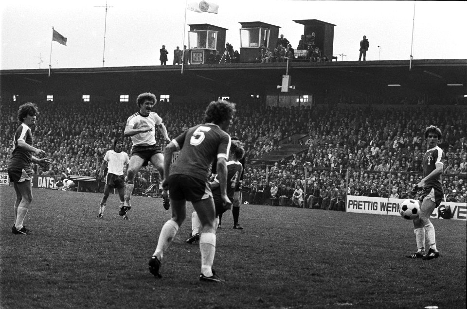 Go Ahead Eagles tegen FC Amsterdam 2-0, Stef Walbeek (l) scoort eerste doelpunt,, Bestanddeelnr 929-6938