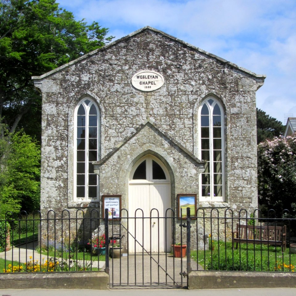 Godshill Methodist Church, High Street, Godshill (May 2016) (5)