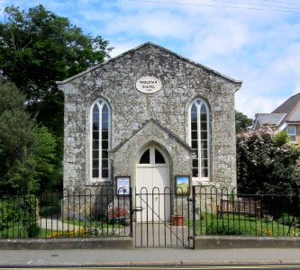 Godshill Methodist Church, High Street, Godshill (May 2016) (1)