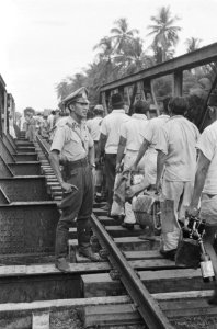 Gombong Op 24 april 1948 werden te Gombong 400 krijgsgevangenen aan de republie, Bestanddeelnr 1639-3-4