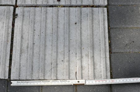 Goettingen-Rillenpflaster-01