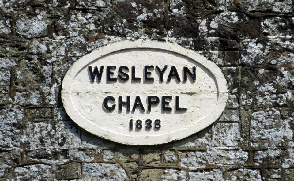 Godshill Methodist Church, High Street, Godshill (May 2016) (Datestone)