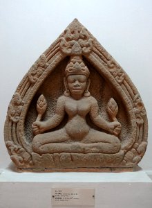 Goddess, An My, 11th century, Quang Nam - Museum of Cham Sculpture - Danang, Vietnam - DSC01979
