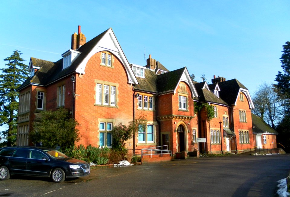Goffs Park House, Horsham Road, Southgate, Crawley