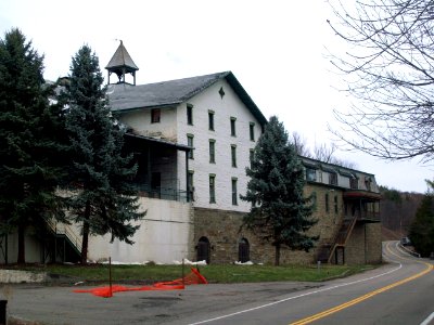 Gold Seal Winery Apr 11