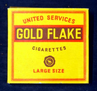 Gold Flake cigarettes, large size frontside