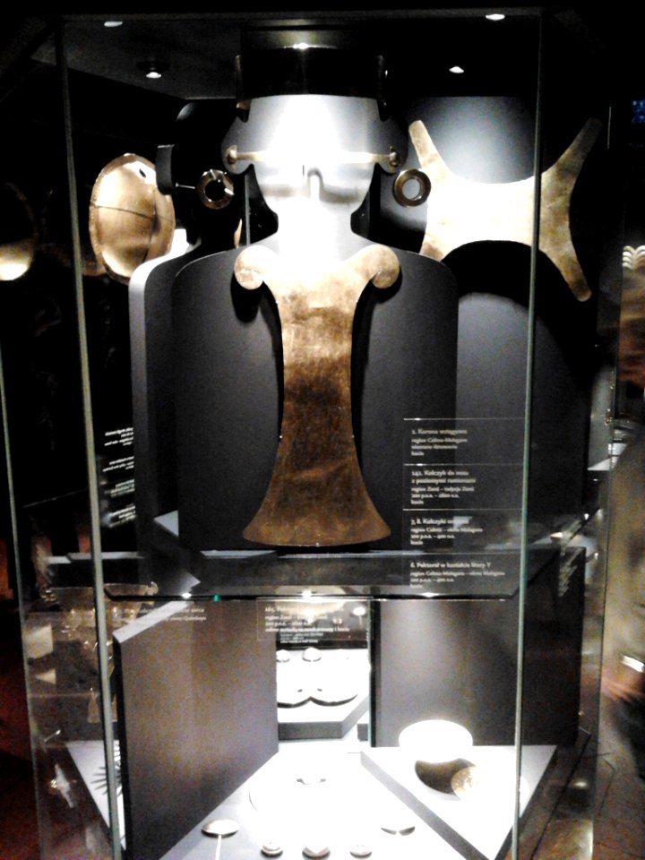 Gold of Columbia at the Royal Castle in Warsaw 01
