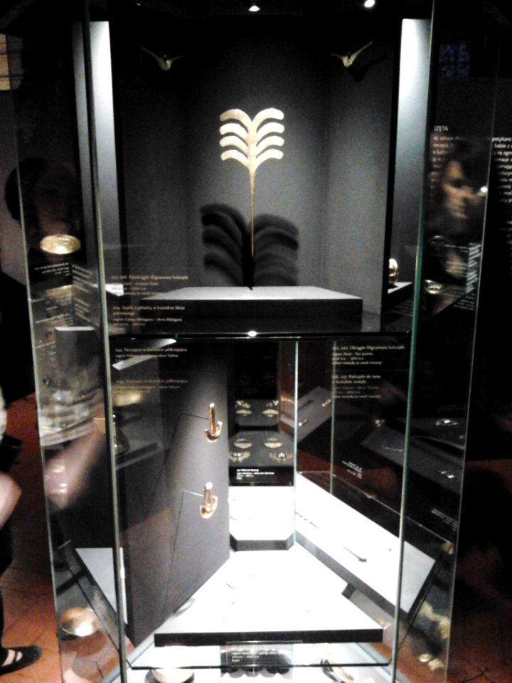 Gold of Columbia at the Royal Castle in Warsaw 02